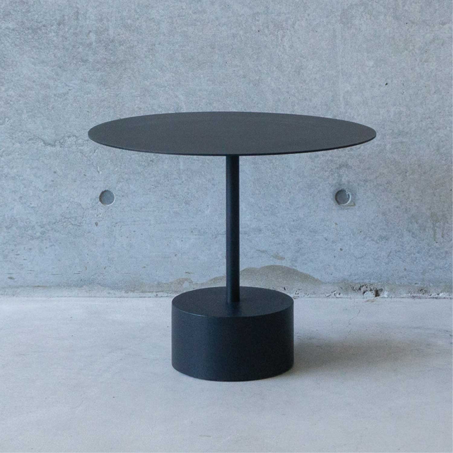 Candy サイドテーブル | φ47cm | マットグレー