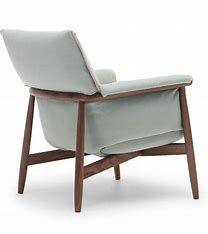E015 | Embrace Lounge Chair - ウォルナット材