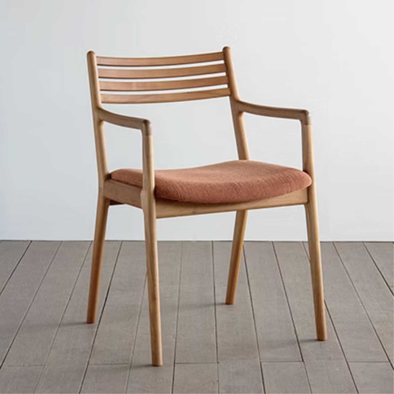 スリット アームチェア｜布座