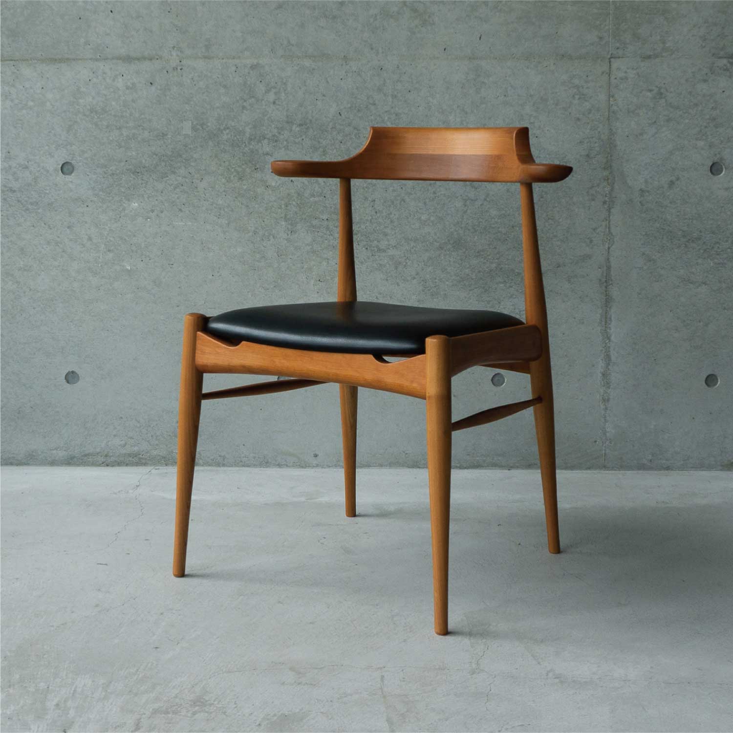 RAMS chair