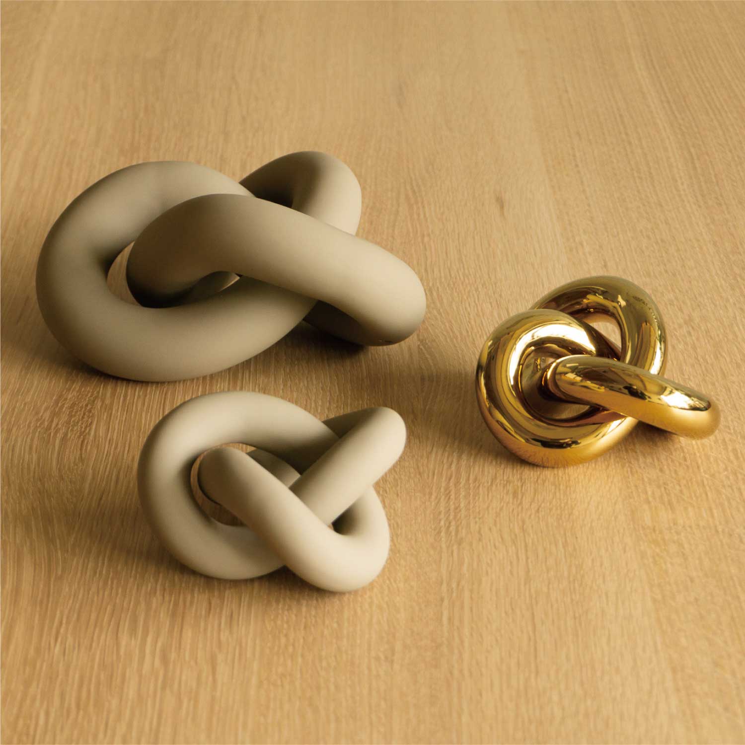 【SUMMER SALE】Knot Table Small | Sand